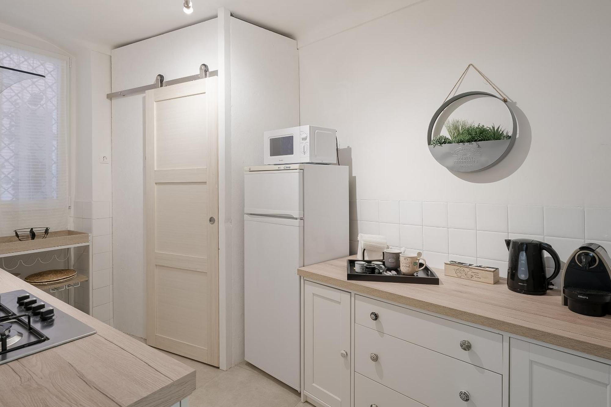 Azurea Home Central & Roomy Flat サンレモ エクステリア 写真